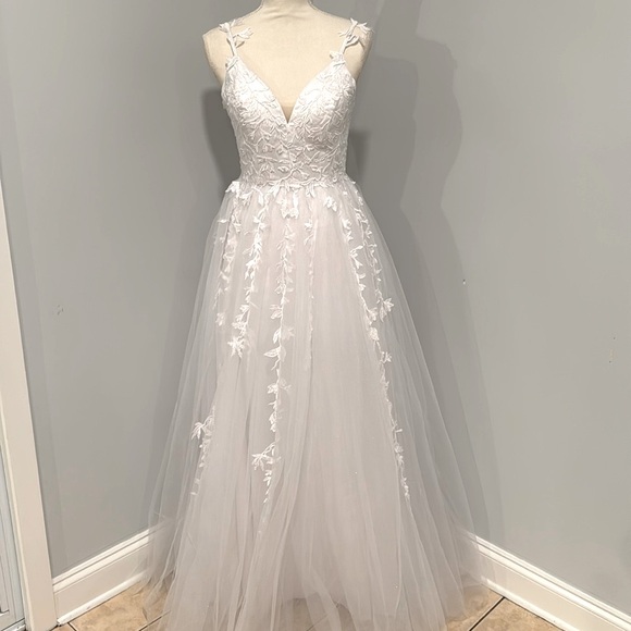 White Wedding Dress